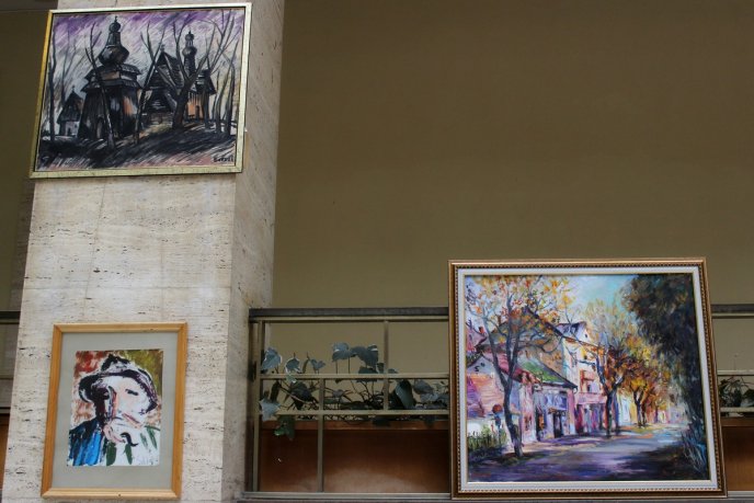 У Закарпатській ОДА відкрили виставку Петра Шолтеса – 08