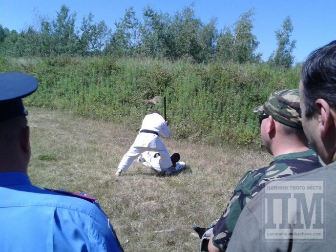Колишні бійці закарпатського “Беркуту” повернулися зі Сходу України і провели показові навчання для офіцерів в умовах війни(ФОТО) – 09
