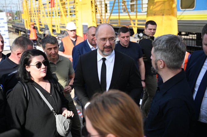 На Закарпатті розпочнуть будівництво європейської колії – 01