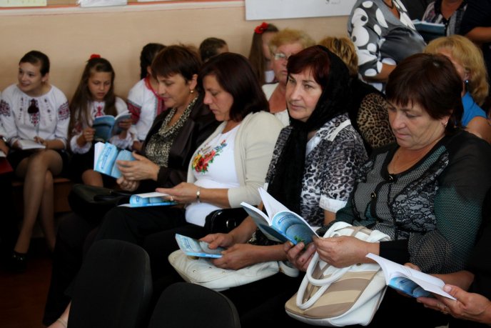 На Хустщині презентували новодрук "Викресане серцем" Василя Ігната – 05