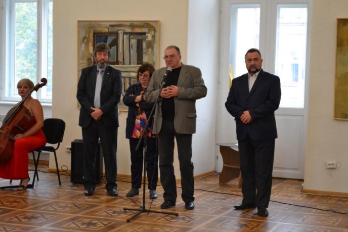 В Ужгороді відкрилася художня виставка Ласло Мадяра – 19