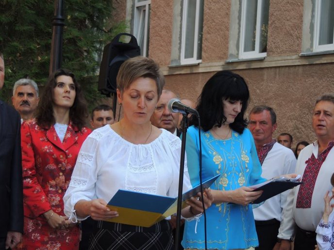 У Берегові відкрили пам’ятник Тарасу Шевченку – 06