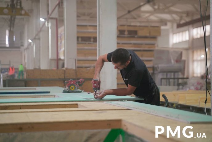 Як релоковане підприємство створює на Закарпатті модульні оселі для переселенців – 09