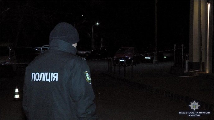 В Ужгороді під ранок горів офіс. Поліція підозрює, що це умисний підпал – 02