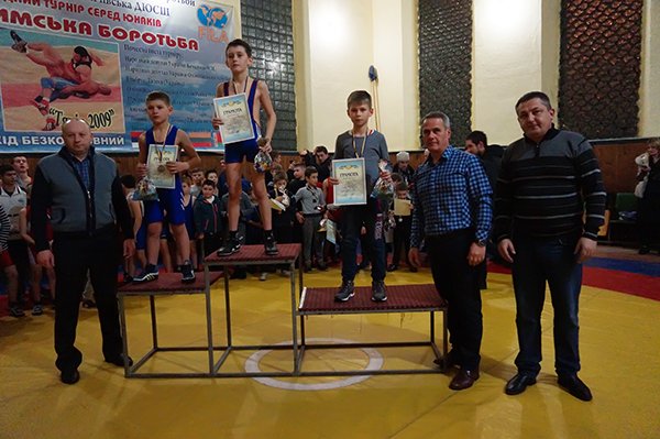 У Тячеві юні борці греко-римського стилю розіграли Новорічний Кубок федерації – 06