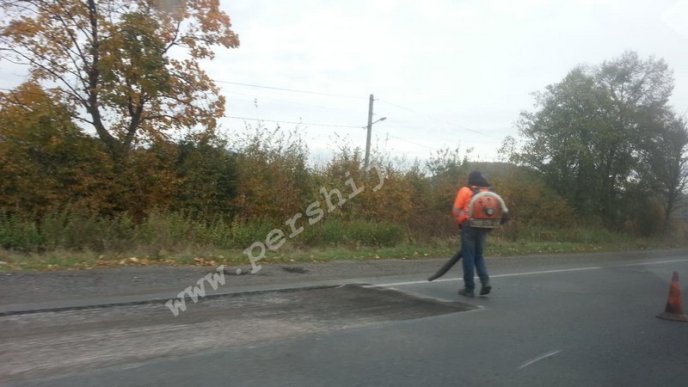 На трасі "Київ-Чоп" утворився затор – 05