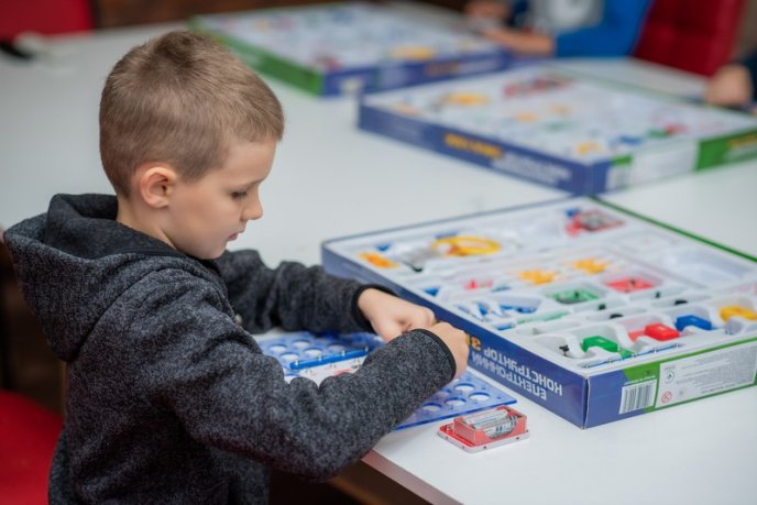 «RoboSteps»: благодійна ініціатива закарпатських підприємців – 03