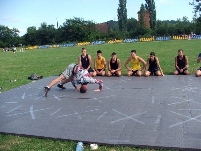 У Кольчині на Мукачівщині започаткували свято селищної ради – 23