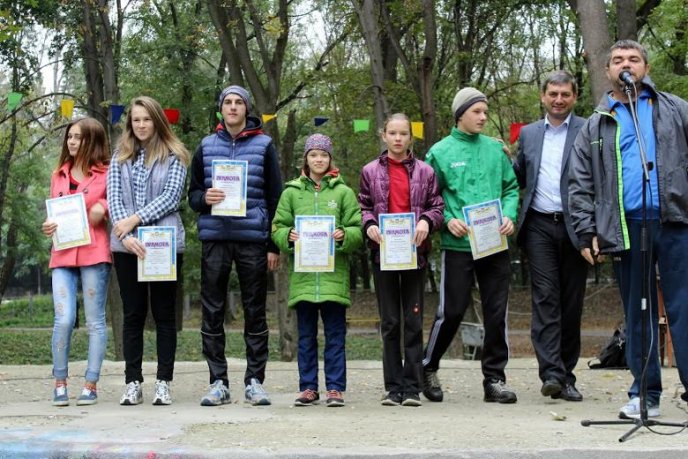 В Ужгороді відбулось спортивне свято під назвою "Старти знайомств" – 13