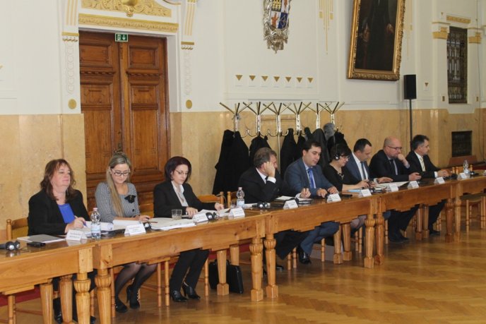 У Закарпаття з’явились можливості залучити багатомільйонні ґранти у розвиток краю – 04