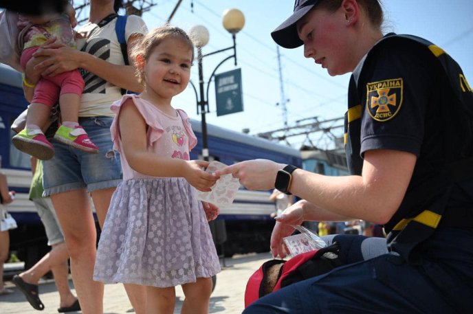 Закарпаття зустріло черговий евакуаційний потяг – 02