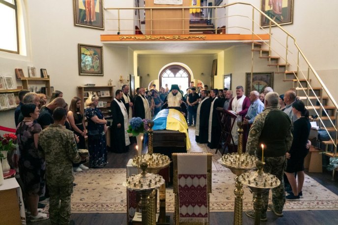 У Мукачеві поховали 24-річного захисника – 01 У Мукачеві поховали 24-річного захисника – 01