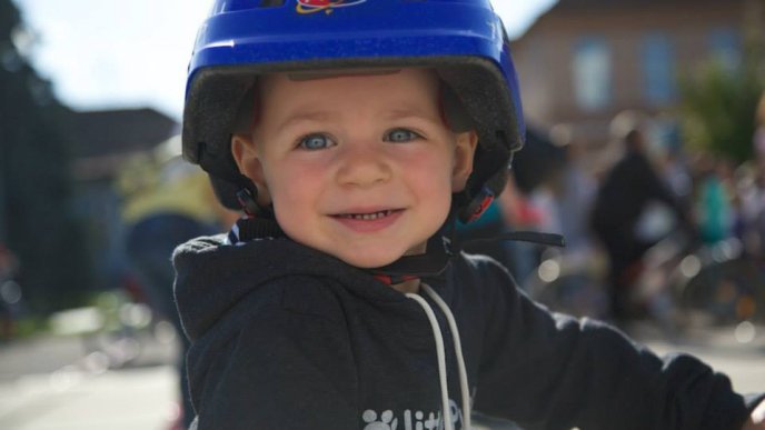 Велодень у Мукачеві: дитячий сміх, дорослий азарт та море позитивних емоцій (ФОТО) – 20