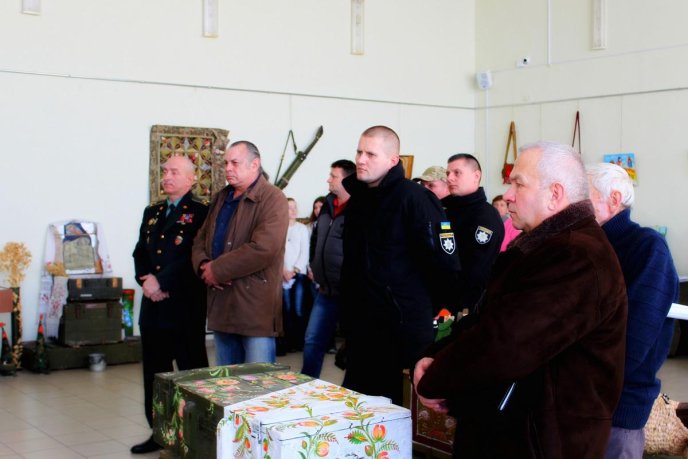 Організатор "Військово-польового арту" Павло Ротар назвав виставку в Ужгороді однією з найвдаліших – 01