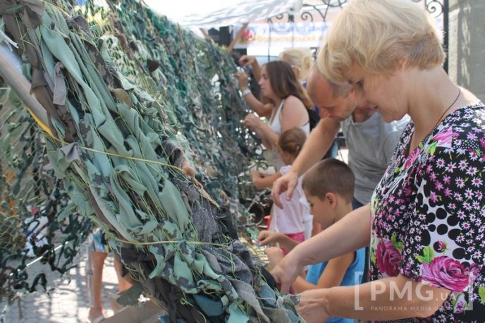Маскувальні сітки в Мукачеві плестимуть ще два дні – 01