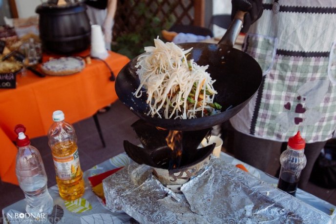 В Ужгороді стартувала "Міська барахолка" – 02