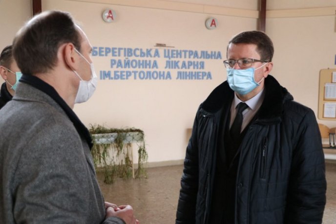 Новий голова ОДА навідався в одну з лікарень області – 04