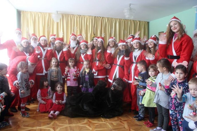 У Перечині відбувся Парад Миколайчиків – 15