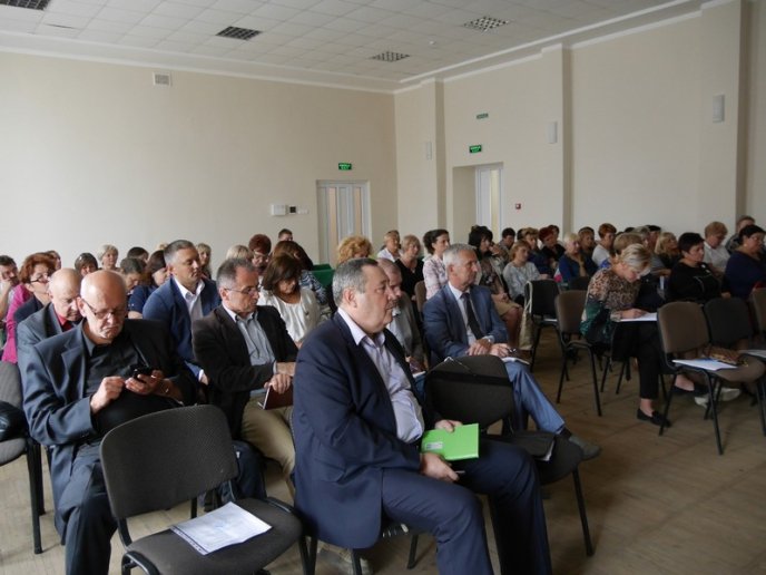 Скандал в ужгородській школі негативно вплинув на репутацію освітян усього Закарпаття – 01