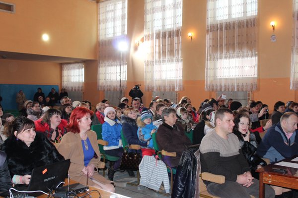 Юні колядники славили народження Ісуса Христа на фестивалі «Вифлеємська зіронька» у Дубовому – 03 Юні колядники славили народження Ісуса Христа на фестивалі «Вифлеємська зіронька» у Дубовому – 03