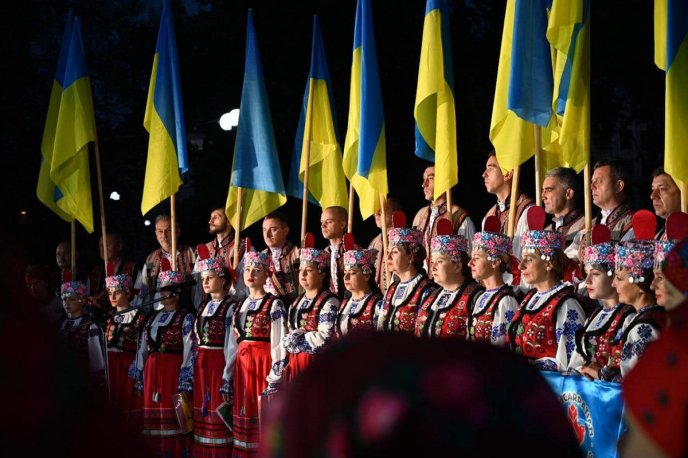Вранці в Ужгороді відбулась «Молитва за Україну» – 06 Вранці в Ужгороді відбулась «Молитва за Україну» – 06