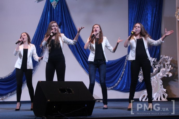 "Різдвяна зіронька-2017" у Мукачеві: є переможець – 15