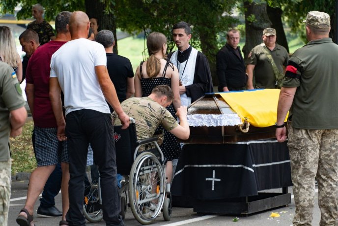 Сьогодні поховали закарпатця, який загинув у Донецькій області – 03