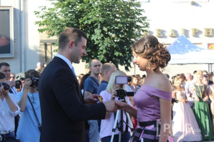 У Мукачеві нагородили випускників-медалістів – 59