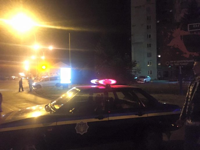 В Ужгороді замінували 16-поверхівку? – 04 В Ужгороді замінували 16-поверхівку? – 04