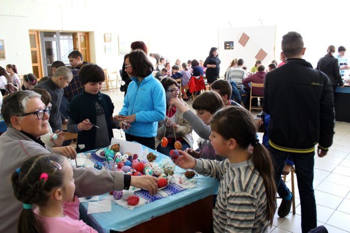 Ужгородці занурились у "Чарівний світ писанки" – 06