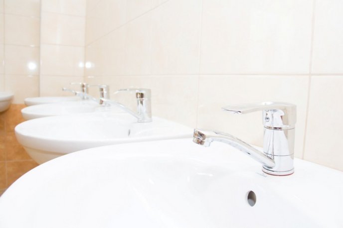 У гуртожитках УжНУ завершили масштабний ремонт – 05