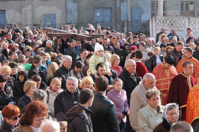 У Мукачеві пройшла масштабна хресна хода (ФОТО) – 11