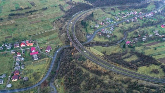 На ремонт однієї з доріг на Закарпатті витратили 30 мільйонів – 01