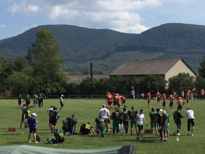 У Перечині ужгородські "Лісоруби" програли київським "Бульдогам" – 05