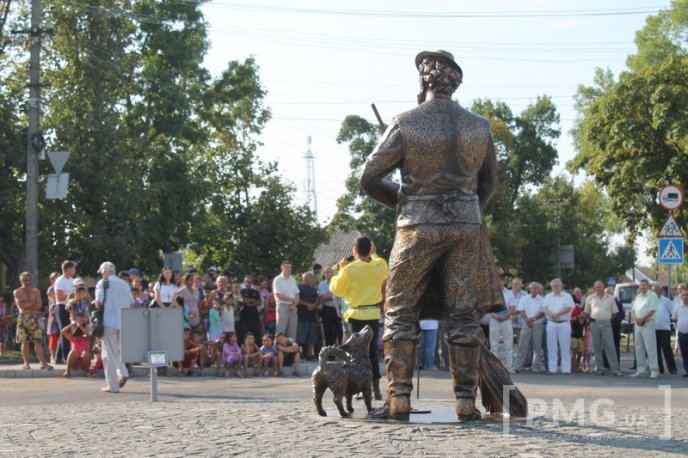 У Мукачеві з’явився пам’ятник, аналогів якому немає в Україні – 09 У Мукачеві з’явився пам’ятник, аналогів якому немає в Україні – 09