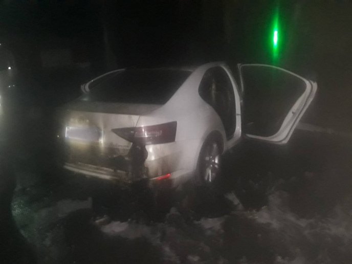 Вночі горіли три машини – 02