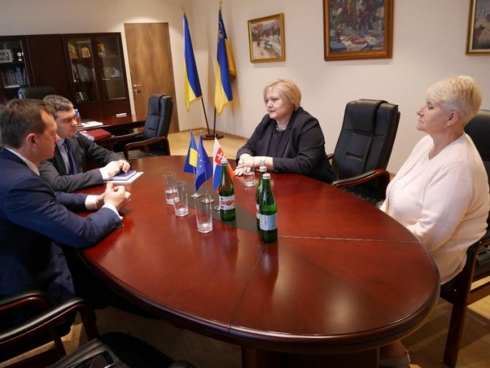 "Моє серце прикипіло до Закарпаття", – Генконсул Словаччини в Ужгороді – 02