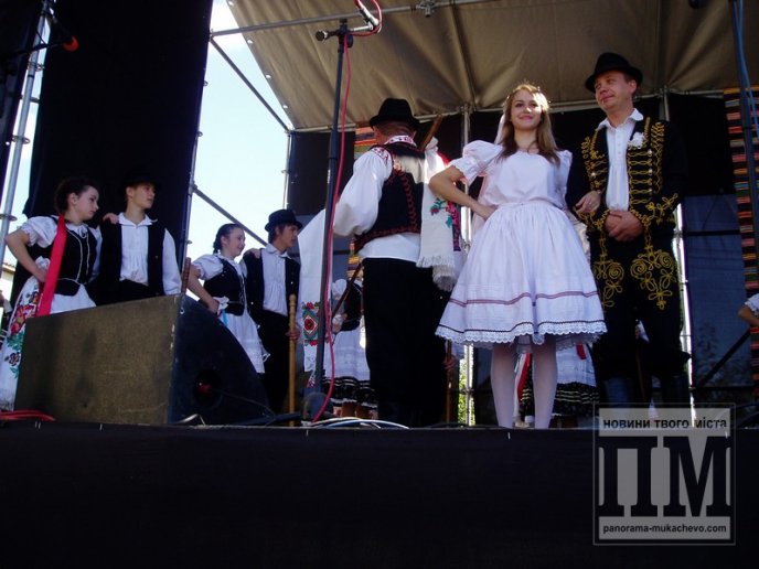 У Дерцені відбулося грандіозне дійство – районний фестиваль "Дерцен-Фест" (ФОТО) – 07