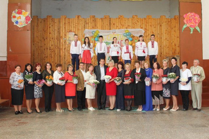 Освітяни Тячівщини та Рахівщини приймали вітання з нагоди Дня вчителя – 08