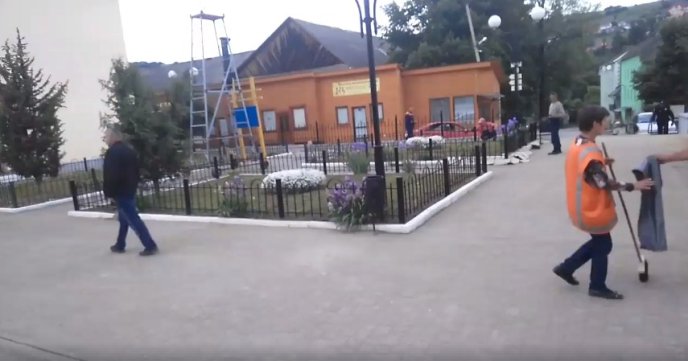 Вокзал у Воловці чепурять до приїзду Порошенка, – соцмережі – 03