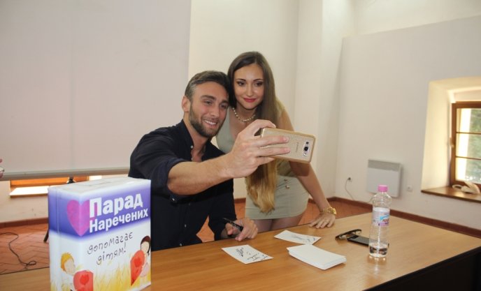 Найвідоміший холостяк України Іраклі Макацарія розповів ужгородкам про ідеальне весілля – 11