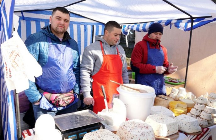 В Ужгороді розпочався «Медовуха Фест» – 08