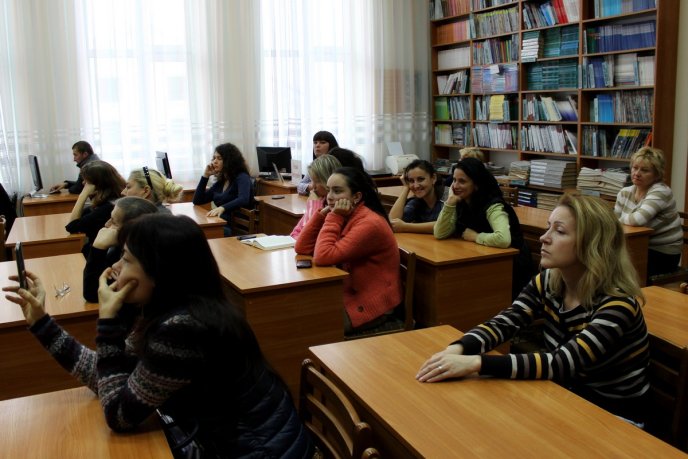 В Ужгороді книголюби відзначили 80-річчя від дня народження поета Бориса Олійника – 05