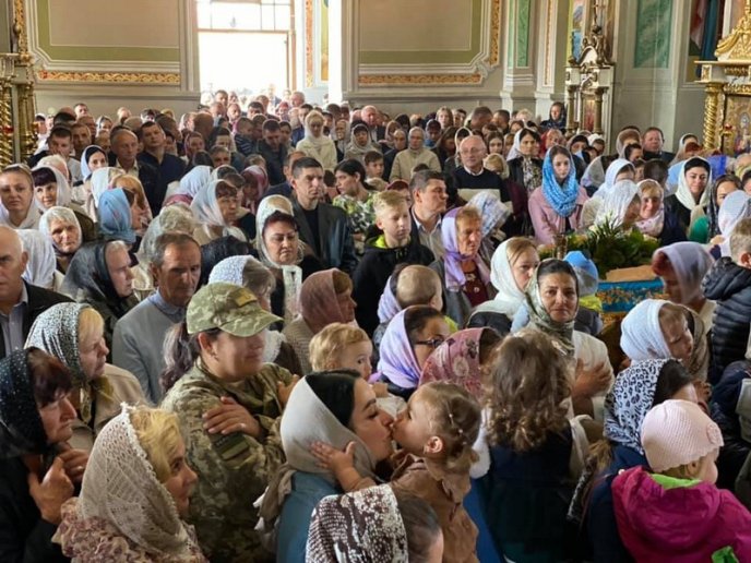 Друга пречиста: Митрополит Феодор провів Божественну літургію в Мукачеві – 08