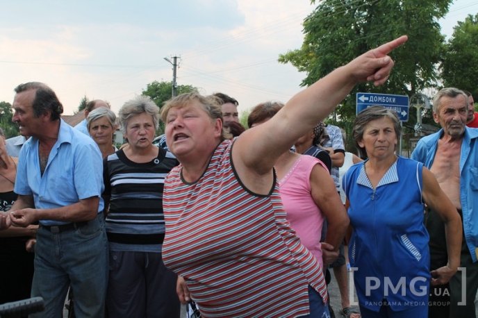 Мешканці Ракошина не збираються відкривати трасу міжнародного сполучення "Київ-Чоп" – 11