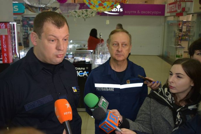 В Ужгороді рятувальники перевіряли один із найбільших торговельно-розважальних комплексів – 05