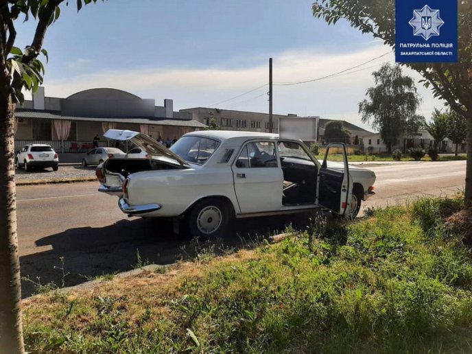 У Мукачеві сталась ДТП. Шукають очевидців та винуватця – 02