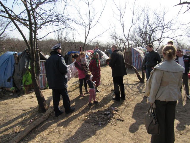 Закарпатські роми окупували Лису гору в Києві – 01