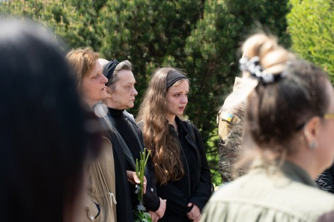 Поховали молодого закарпатця, який загинув у бою біля Бахмуту – 02