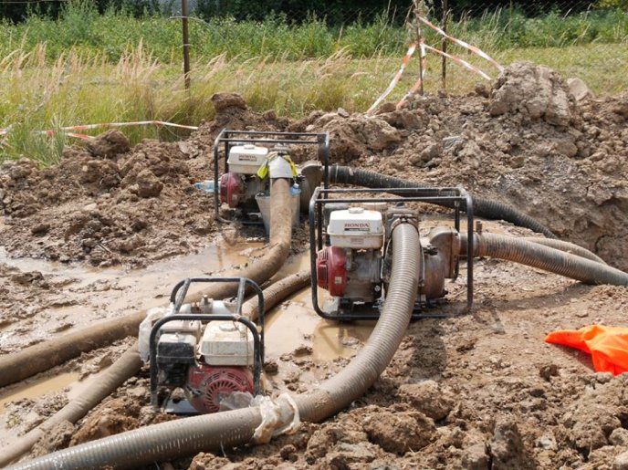 В Ужгороді роботи із заміни водогону проводитимуться і вночі – 11